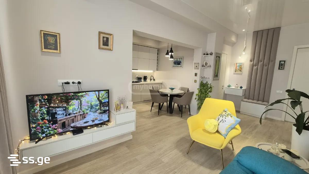 sairme st. - 2 rooms