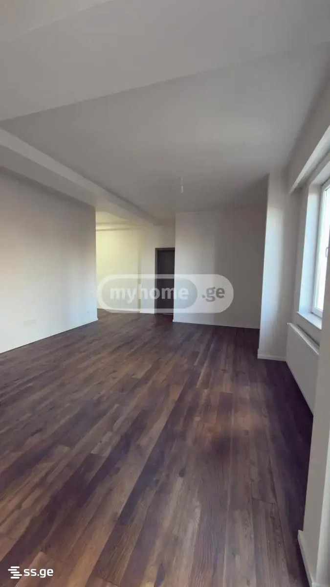 E. Amashukeli st. - 5 rooms
