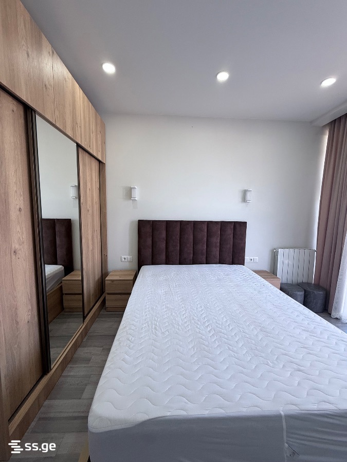 D. Mamuladze st. 19 - 2 rooms