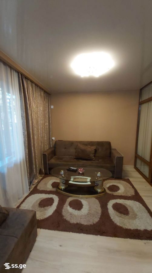 nucubidze st. 26 - 3 rooms
