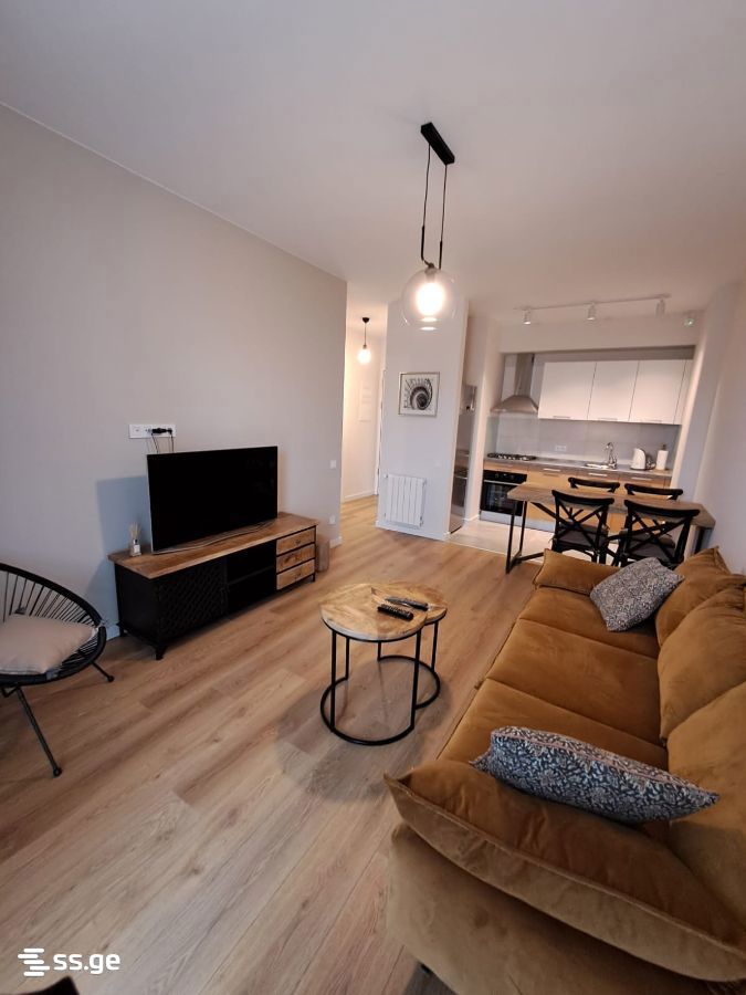 Marshal Archil Gelovani Ave. - 2 rooms