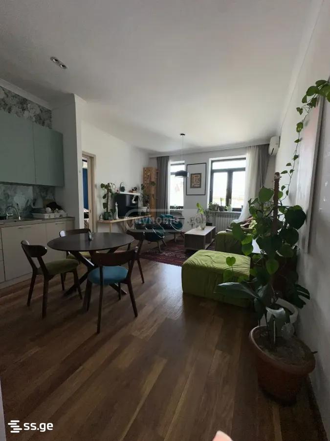 I. Machabli st. 1 - 2 rooms