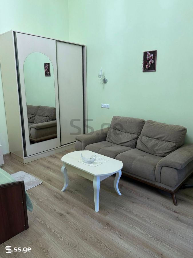 13 - 2 rooms