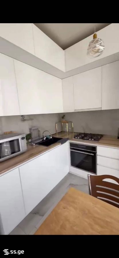 Kobaladze st. 9 - 3 rooms