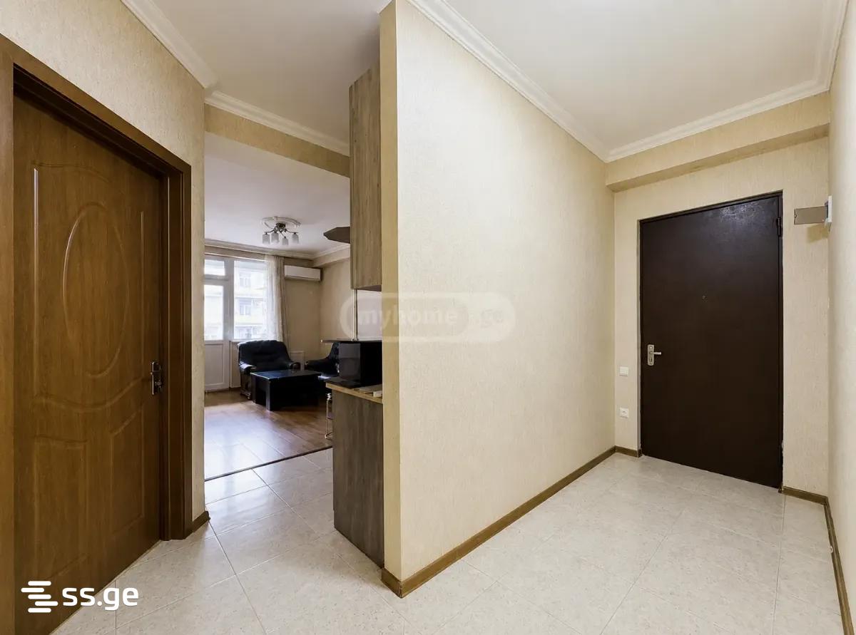 giorgi brtskinvale st. - 3 rooms
