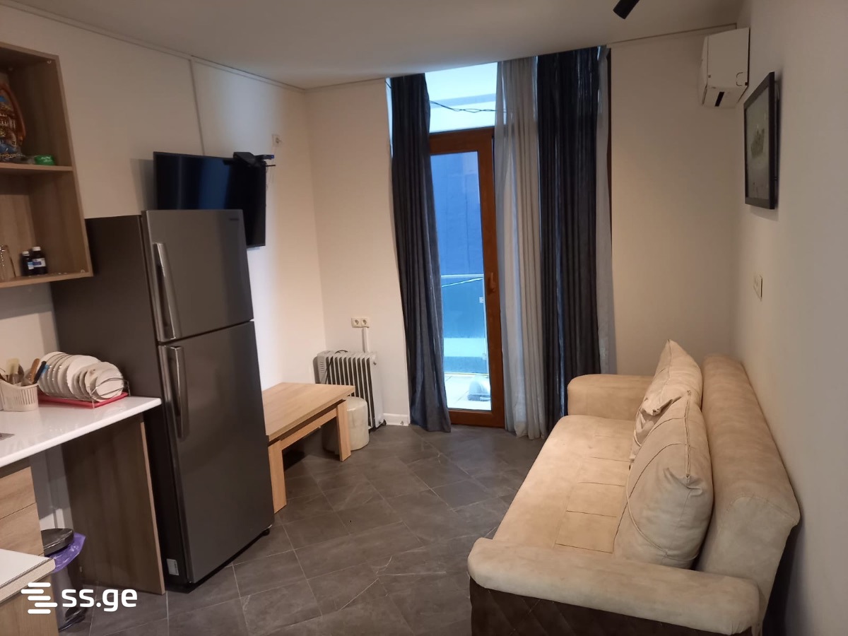 Lech and Maria Kaczynski street 23 - 3 rooms