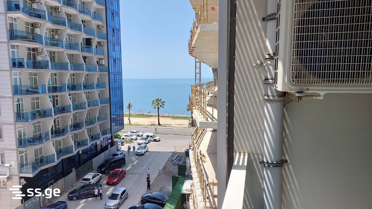 R. Nizharadze st. 18 - 1 rooms