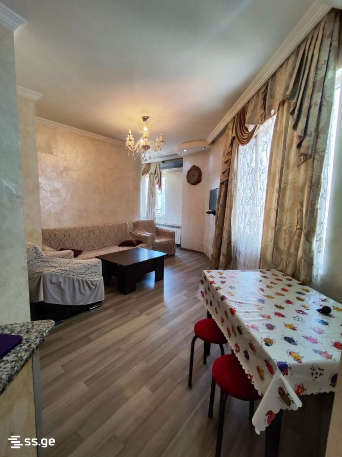 Bagrationi str. 0 - 3 rooms