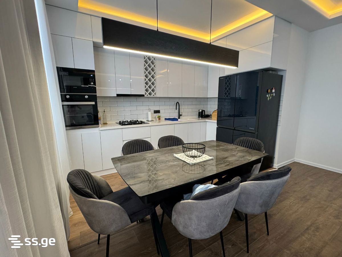 Mirian Mephe st. 25 - 3 rooms