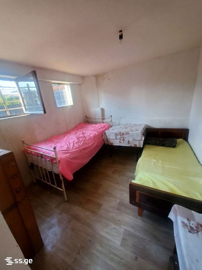 nucubidze st. 60 - 1 rooms