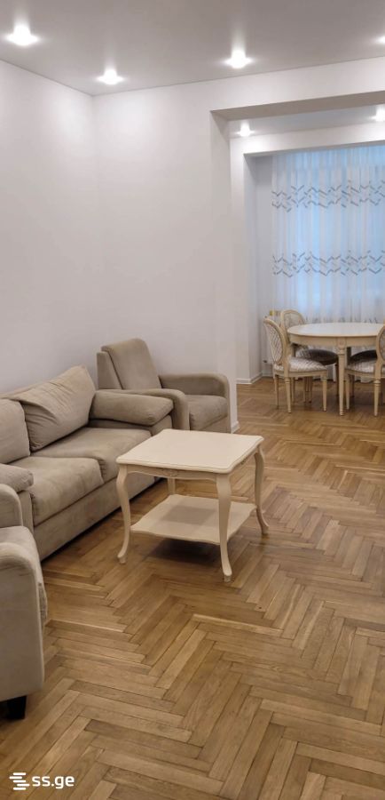 Vazha-Pshavela st. 5 - 3 rooms