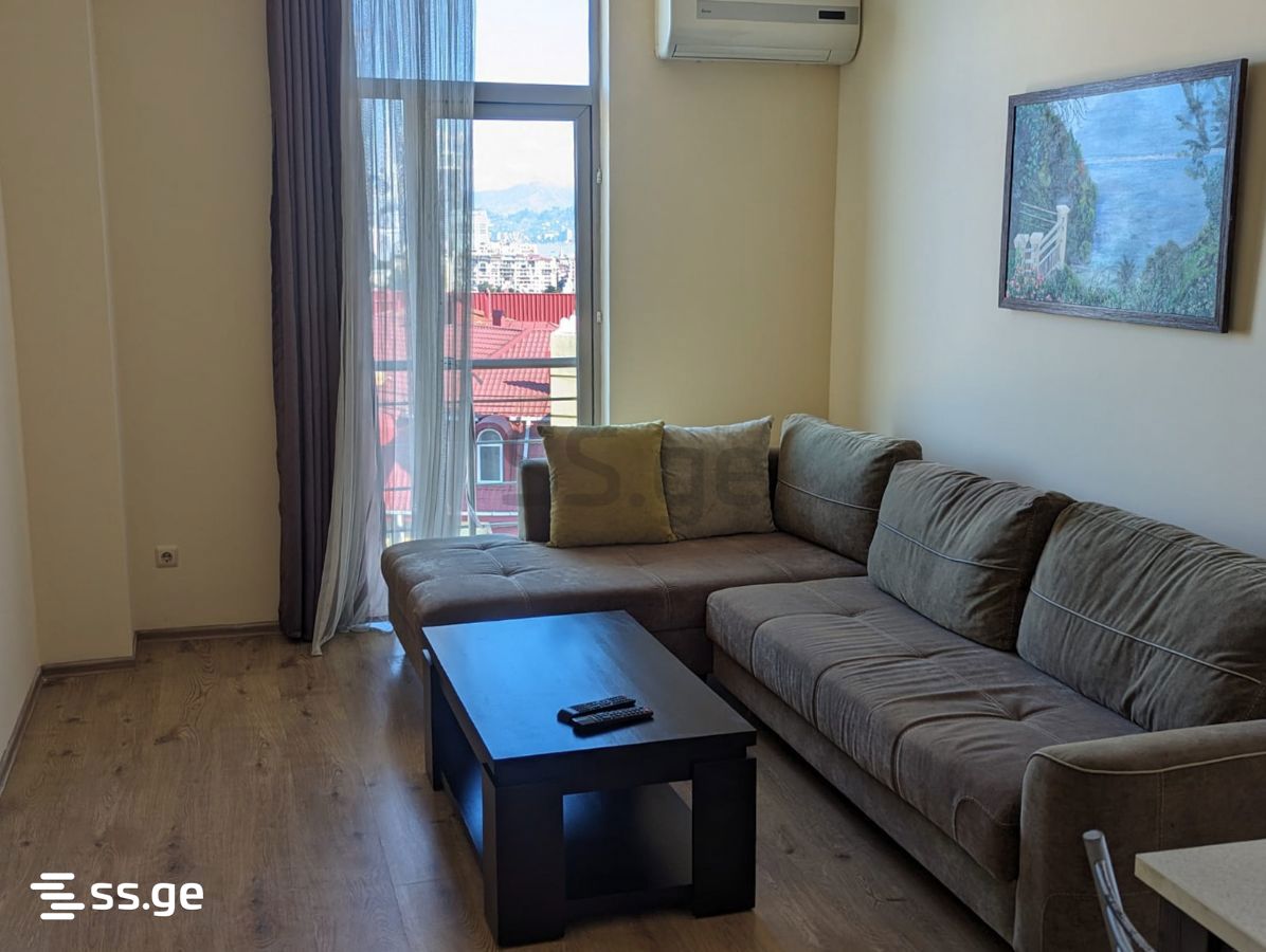 Khimshiashvili st. 1 - 3 rooms