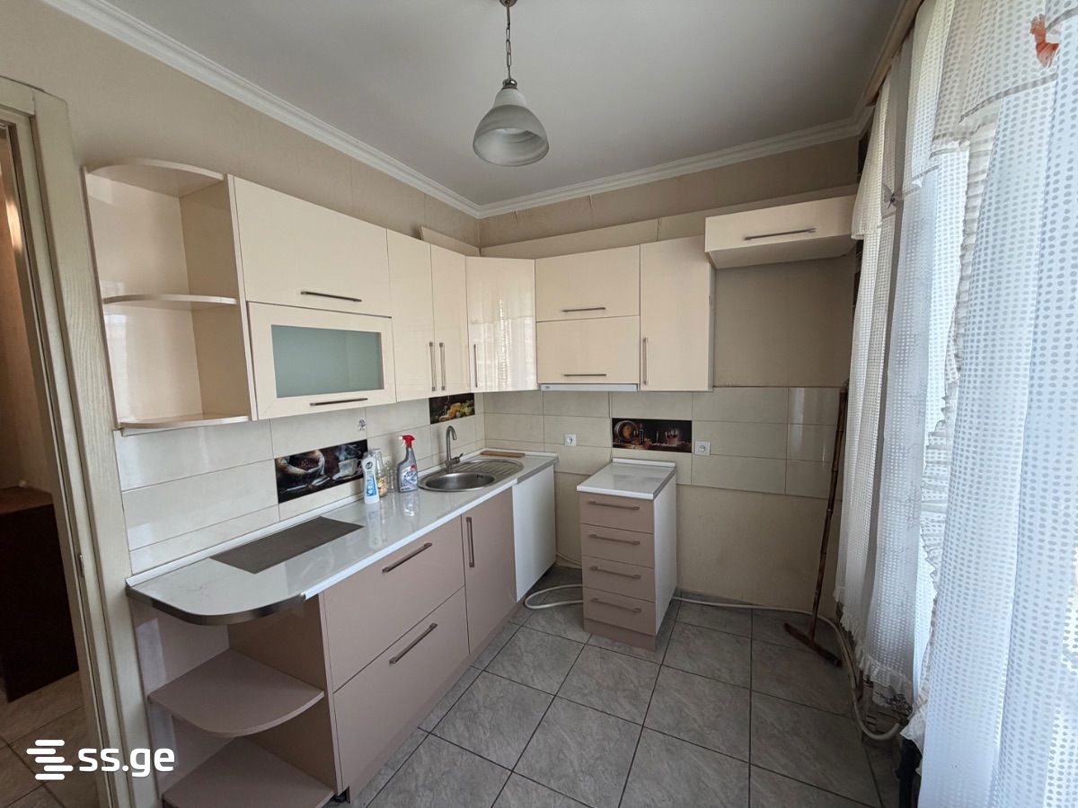 V Microdistrict - Gldani  0 - 3 rooms
