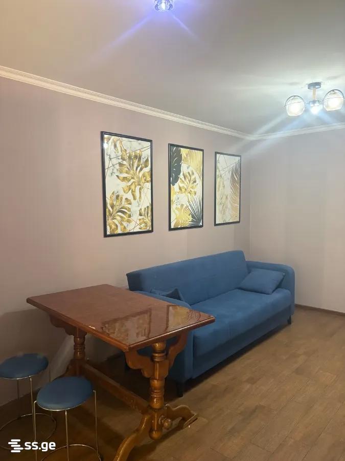 Mesame masivi გიგა ჩიხლაძი33 - 3 rooms