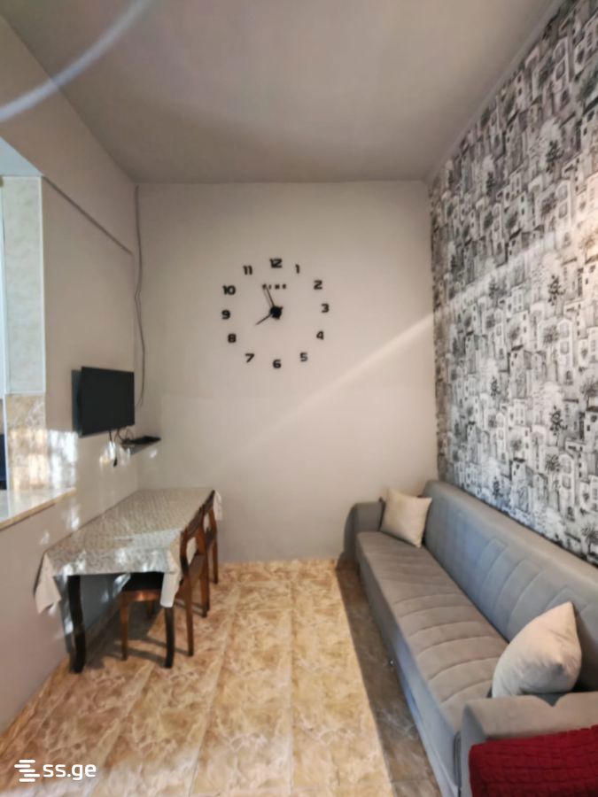 Airport road 0 - 2 rooms