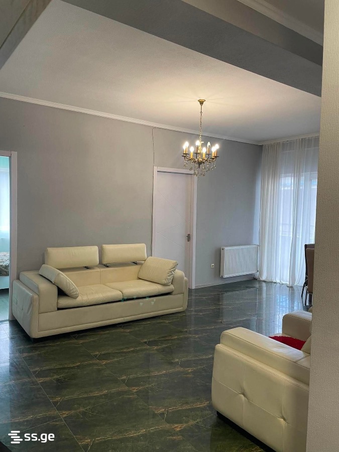 P. Datuashvili st. 3 - 3 rooms