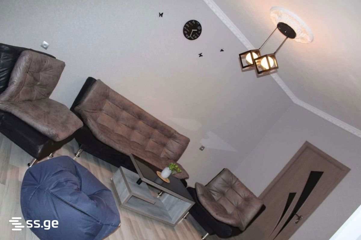 Dolidze st. 11 - 3 rooms
