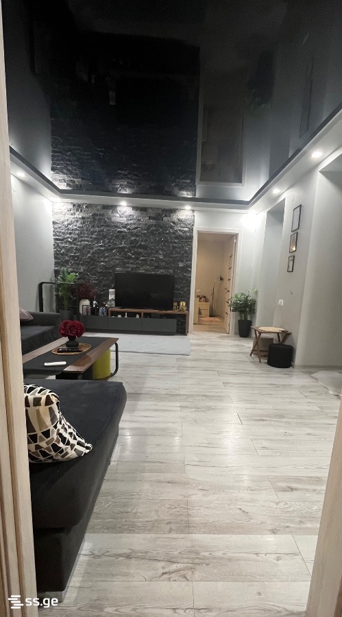 purceladze st. 6 - 1 rooms