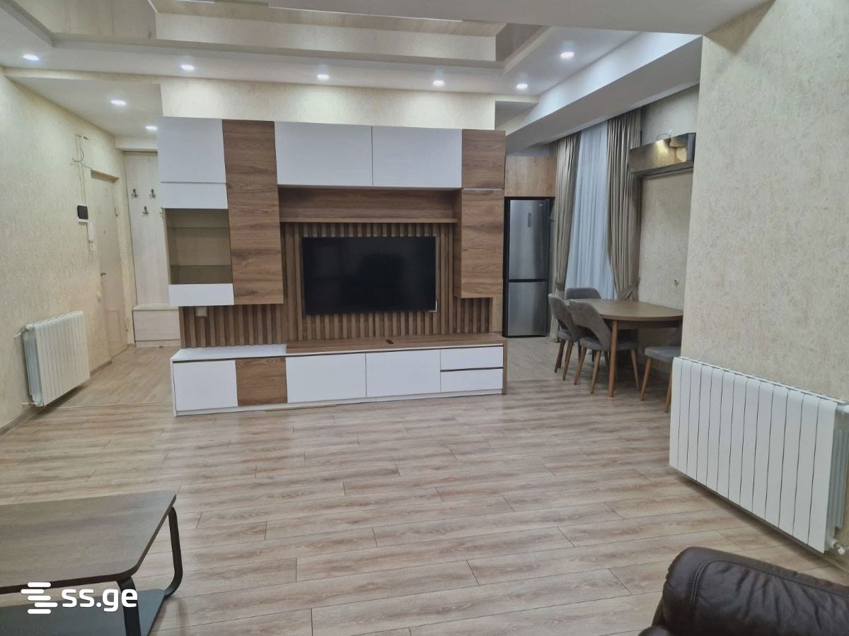 parnavaz mepe avenue 12 - 3 rooms