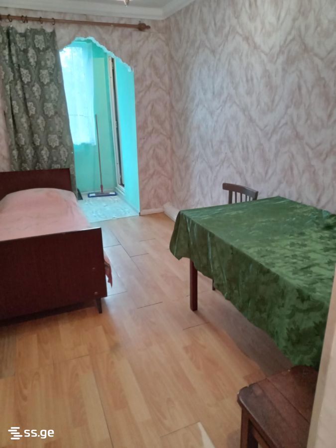 11 - 2 rooms