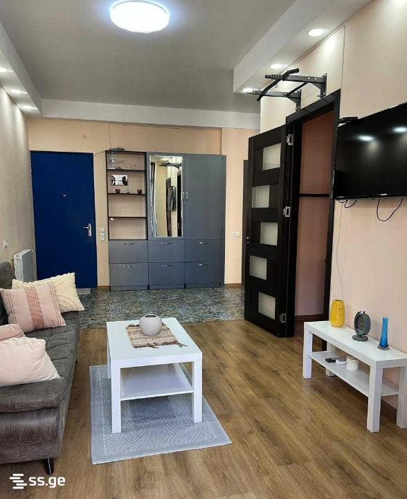 Kazbegi avenue 33 - 3 rooms