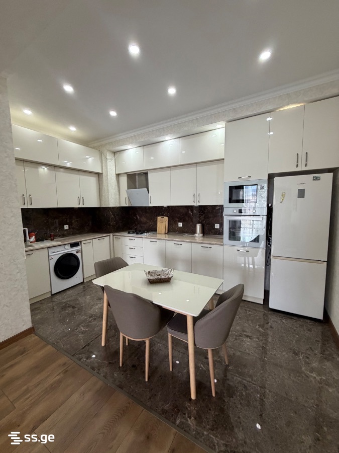 Beri Gabriel Salosi Ave. 3 - 2 rooms