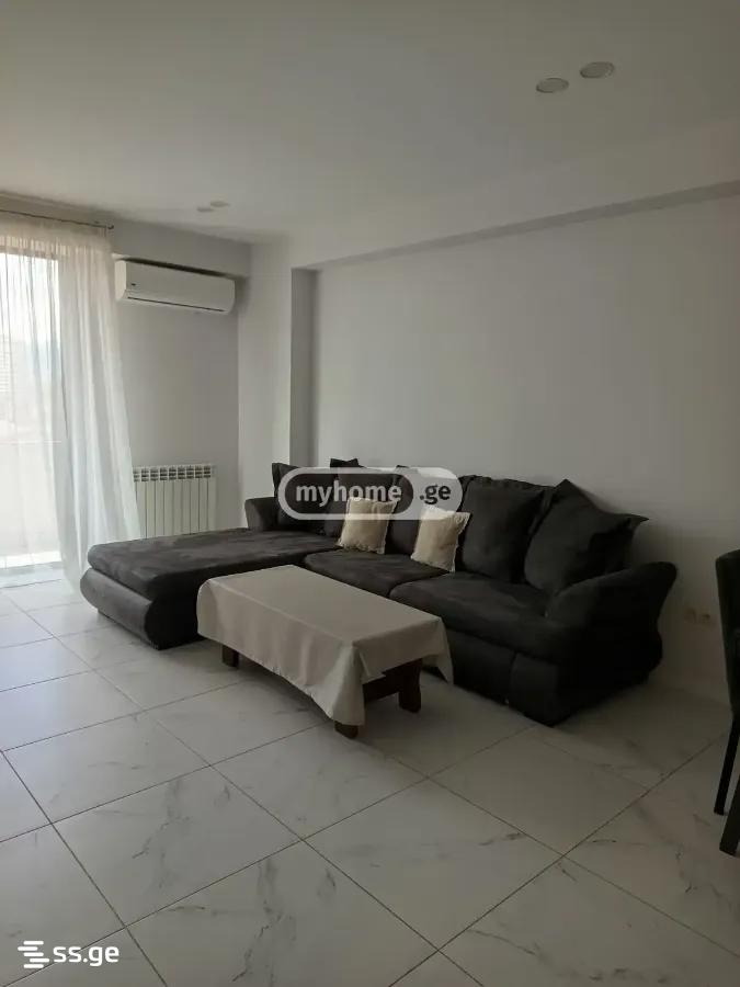 a.wereTlis avenue - 2 rooms