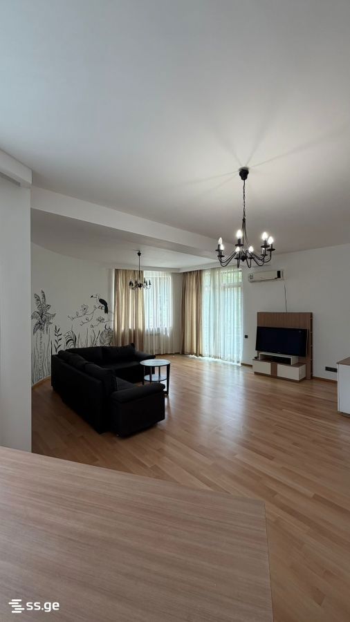 t. tabidze st. - 5 rooms