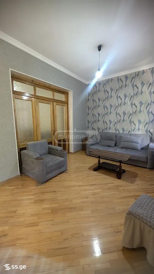 t. buachidze 10 - 3 rooms