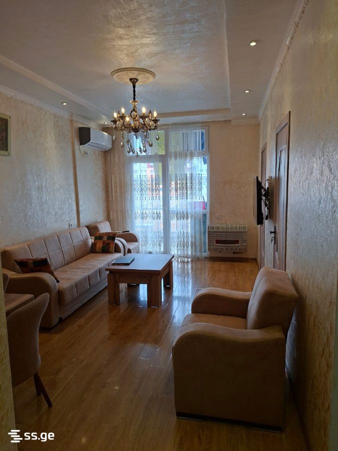 Bagrationi str. 143 - 3 rooms