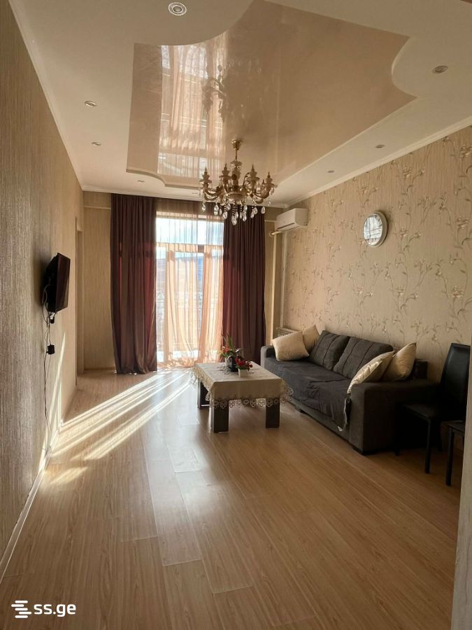 Mirian Mephe st. 104 - 3 rooms
