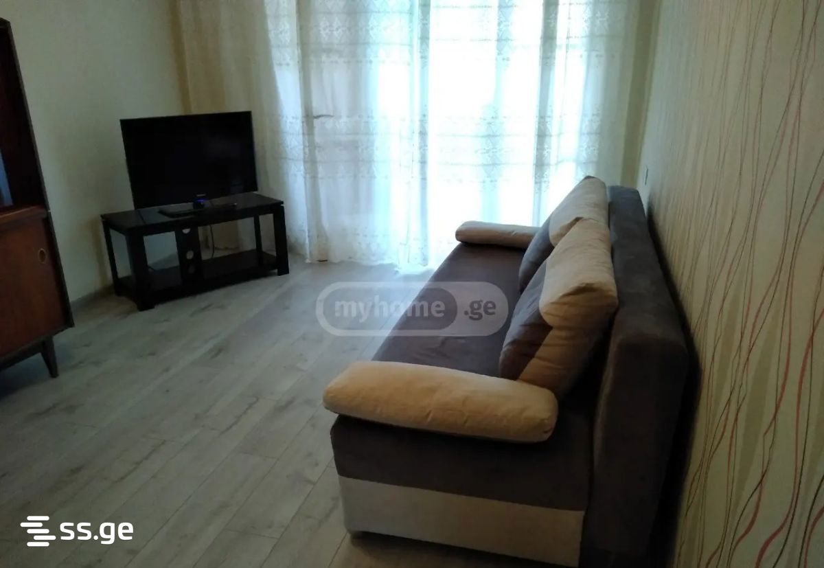 Gr. Robakidze Ave - 2 rooms