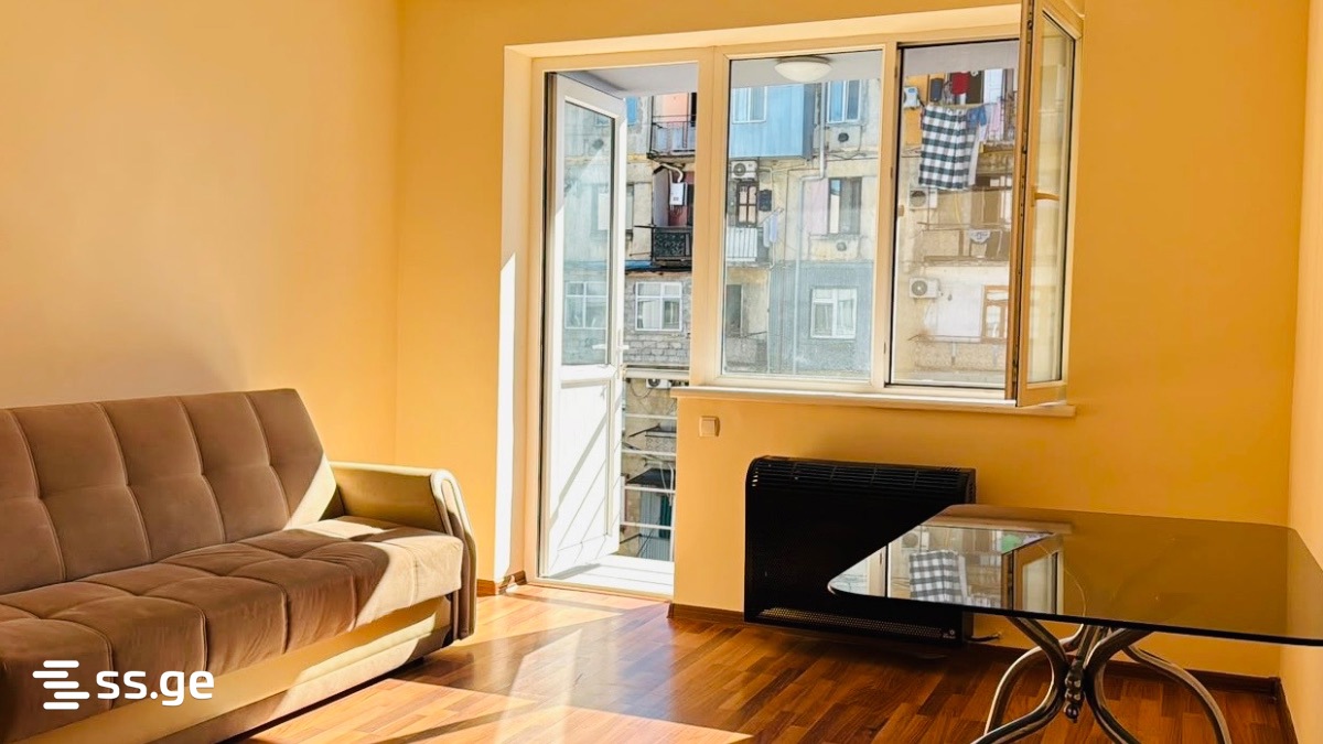 M. Lermontov Street 107 - 3 rooms