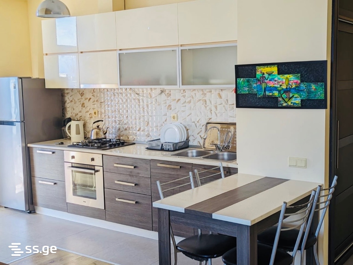 Sherif Khimshiashvili Ave 1 - 4 rooms