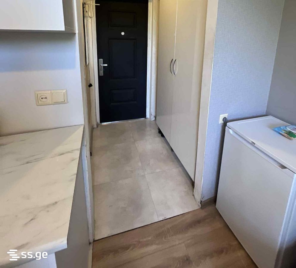 tskneti hwy 716 - 1 rooms