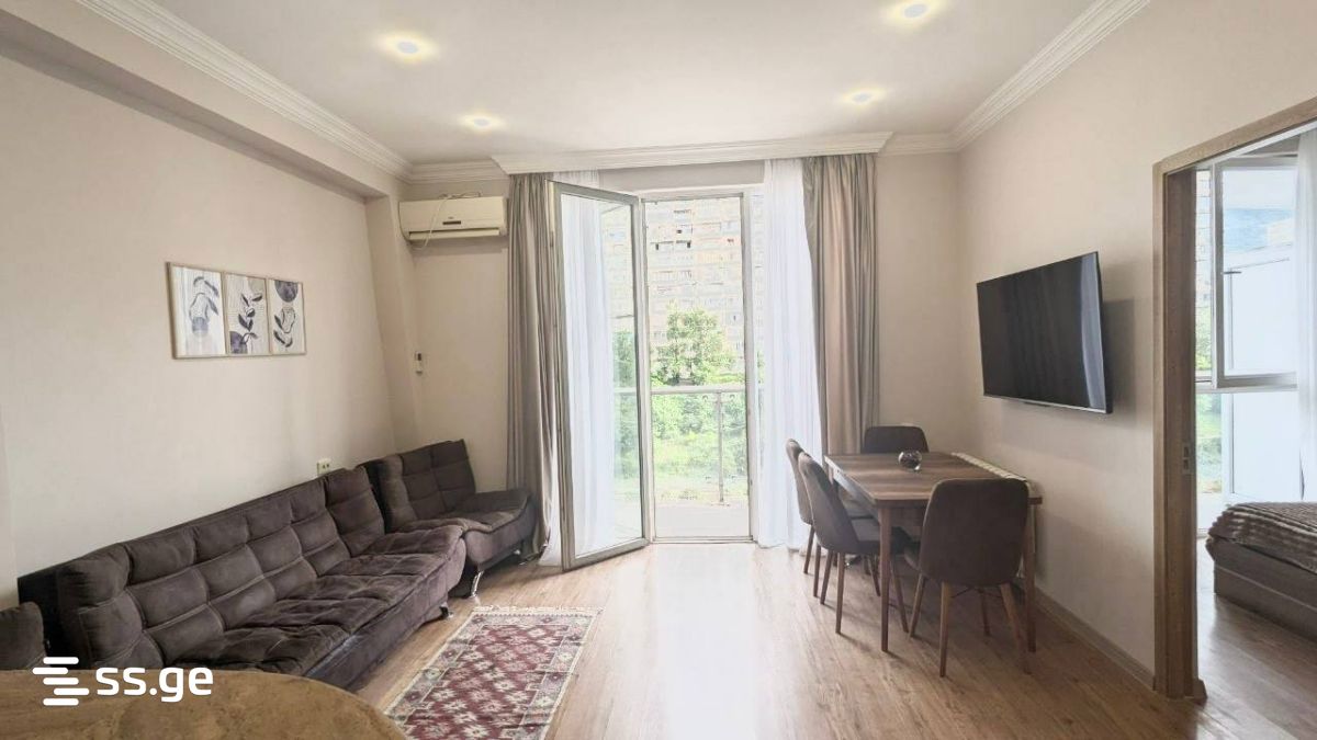 bakhtrioni st. 11b - 2 rooms