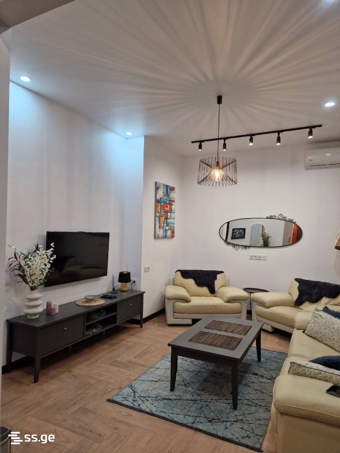Kh. Akhvlediani st. 17 - 3 rooms