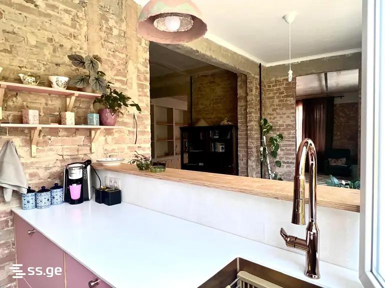 paliashvili st. 27 - 3 rooms