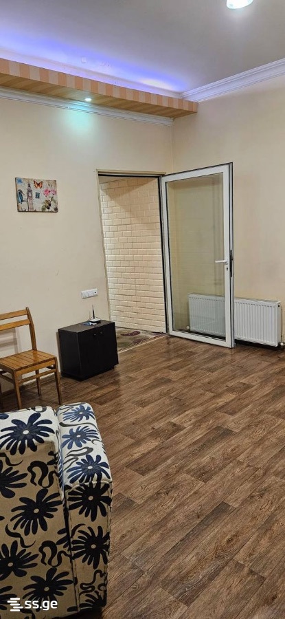 cinamdzgrishvili st. 70 - 2 rooms