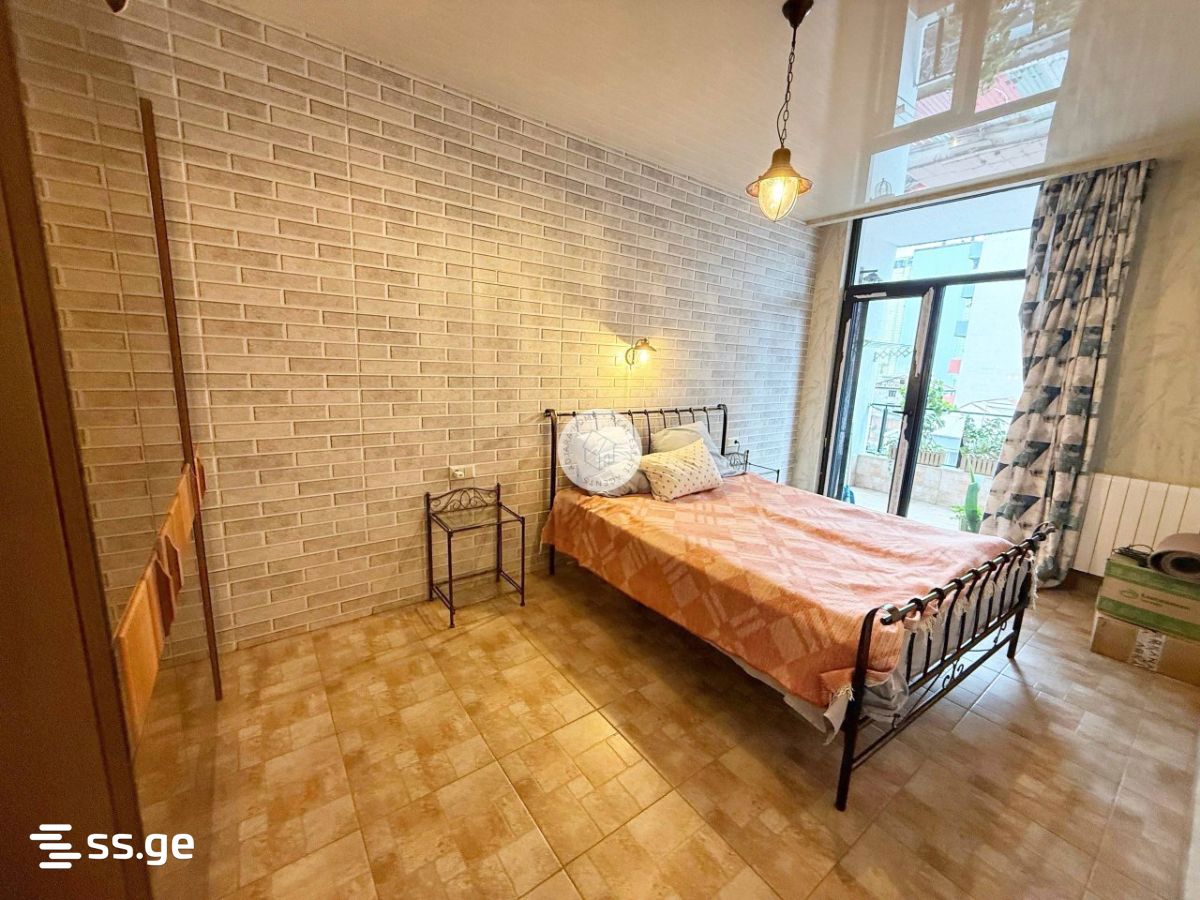 13 - 2 rooms