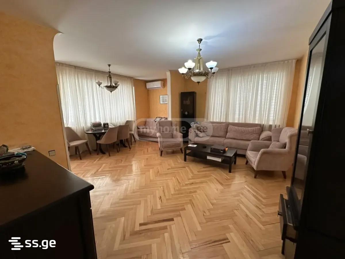 giorgi brtskinvale st. - 3 rooms