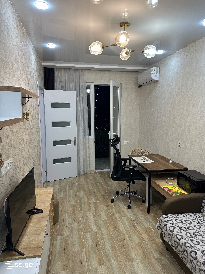 14 - 3 rooms