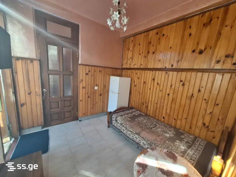 6 - 2 rooms