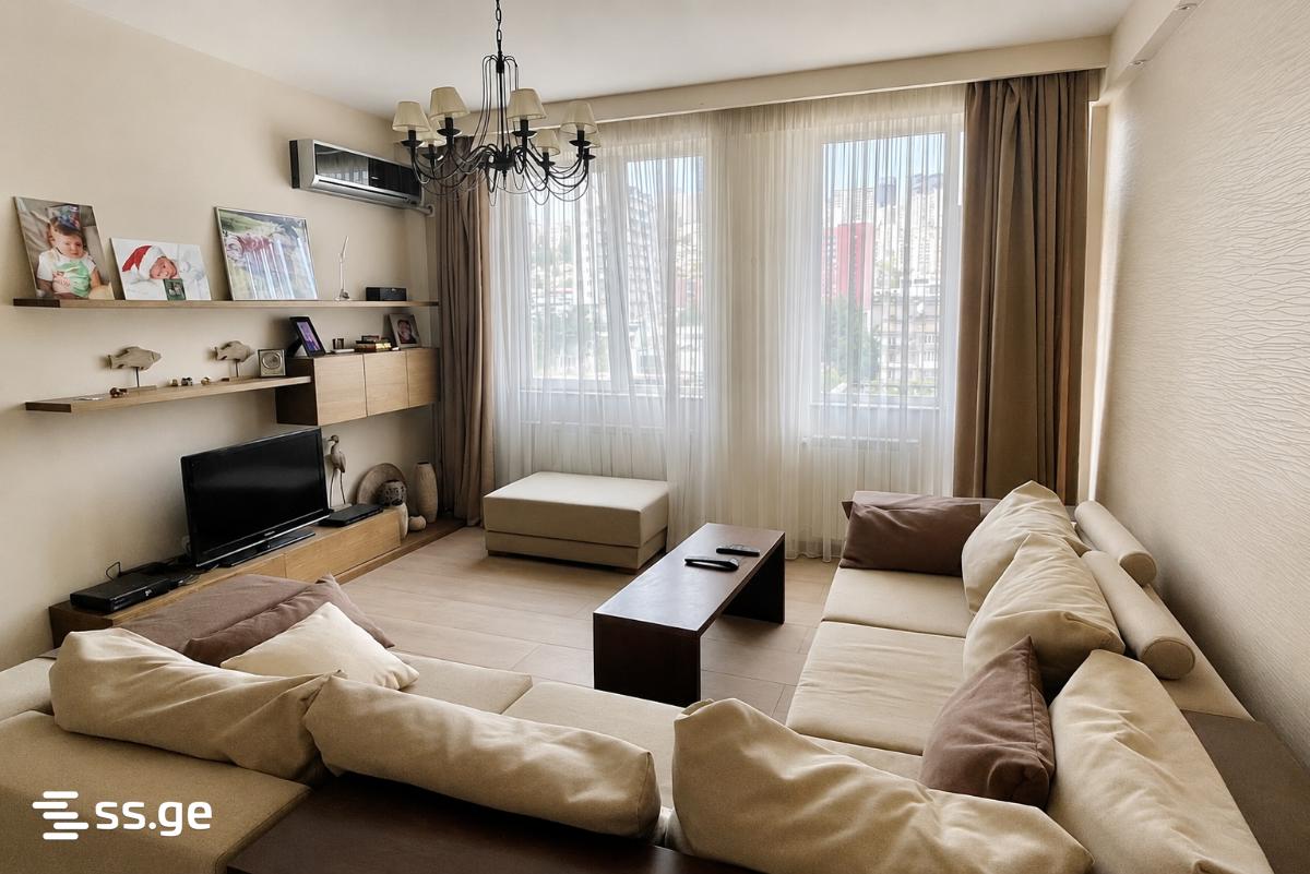 Tavkhelidze st. 2 - 3 rooms