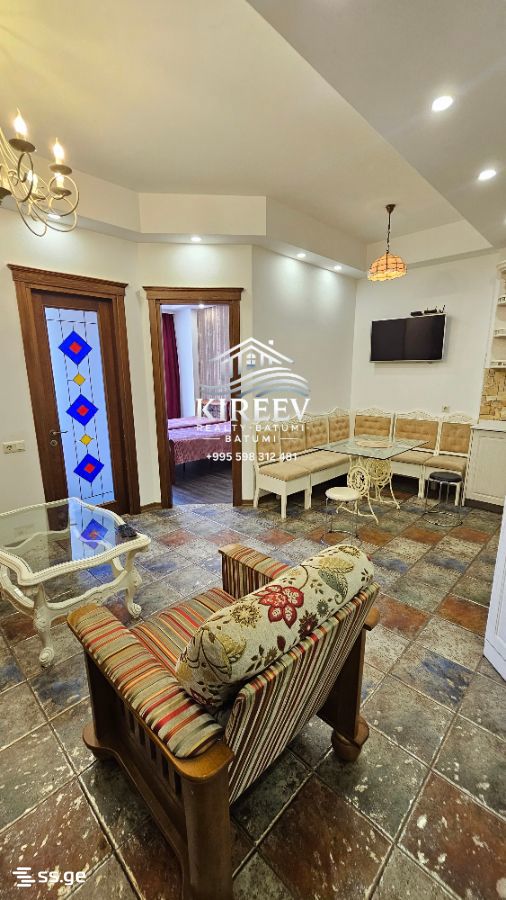 Sherif Khimshiashvili Ave 1 - 3 rooms