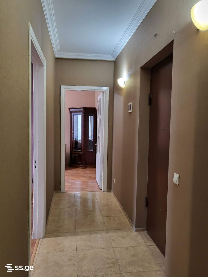 tamar mepe ave 32 - 2 rooms