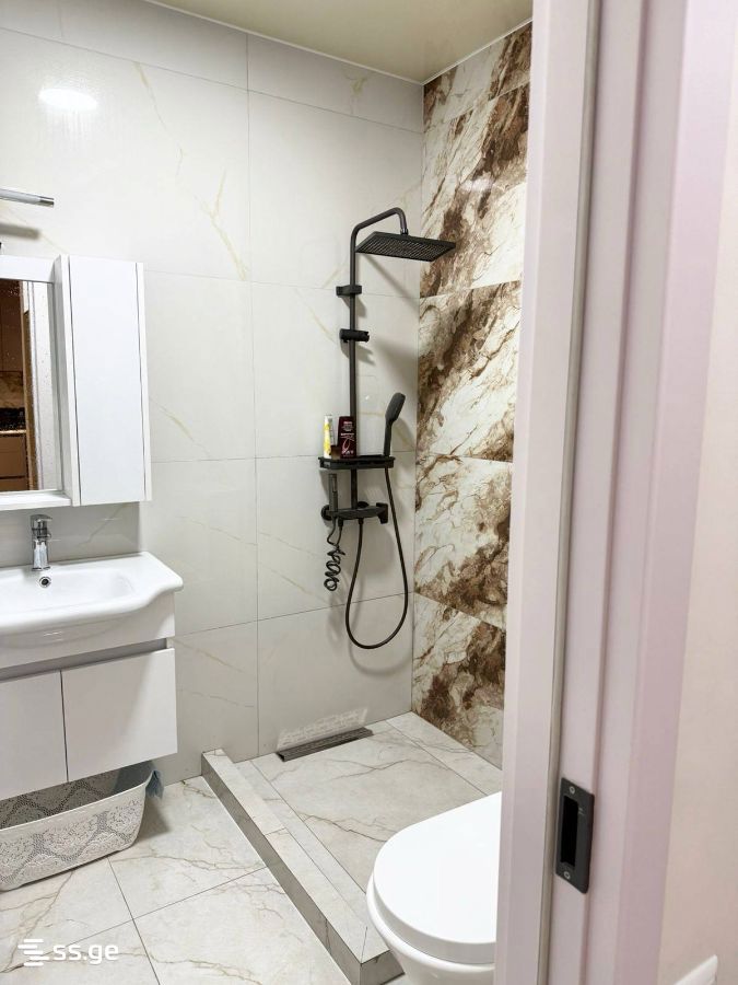 1 - 1 rooms