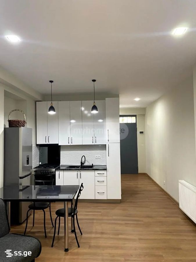 shuamta st. საცხენისის ქ.10 - 2 rooms