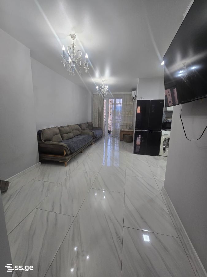 Airport road 8 - 4 rooms