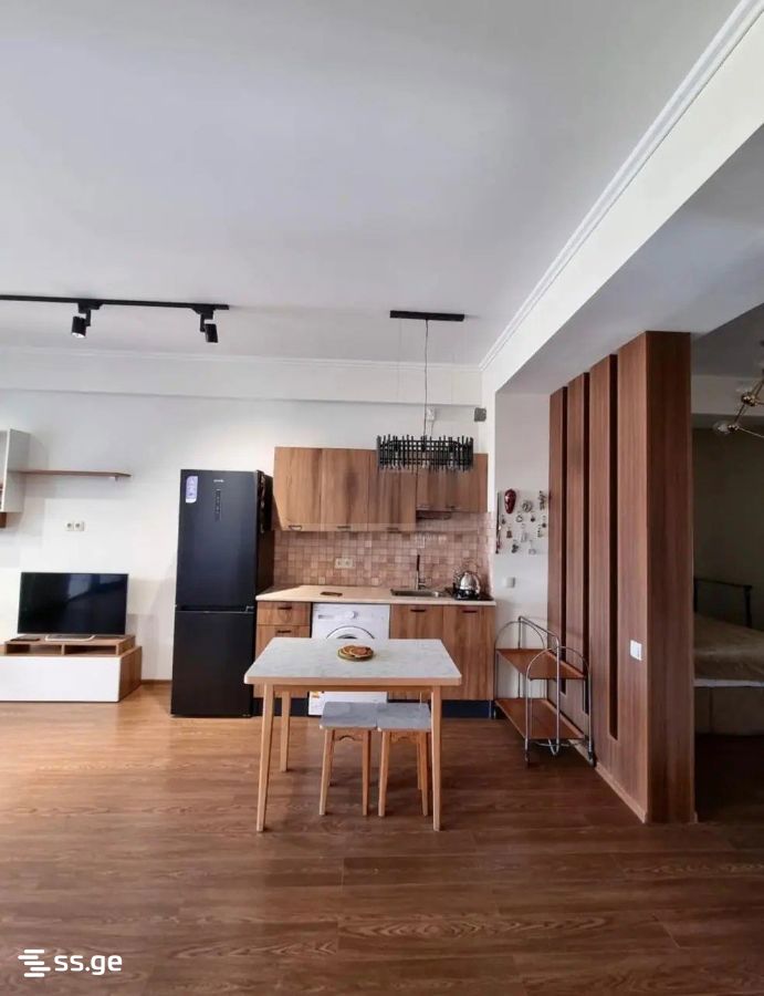 Avalishvili st. 8 - 2 rooms